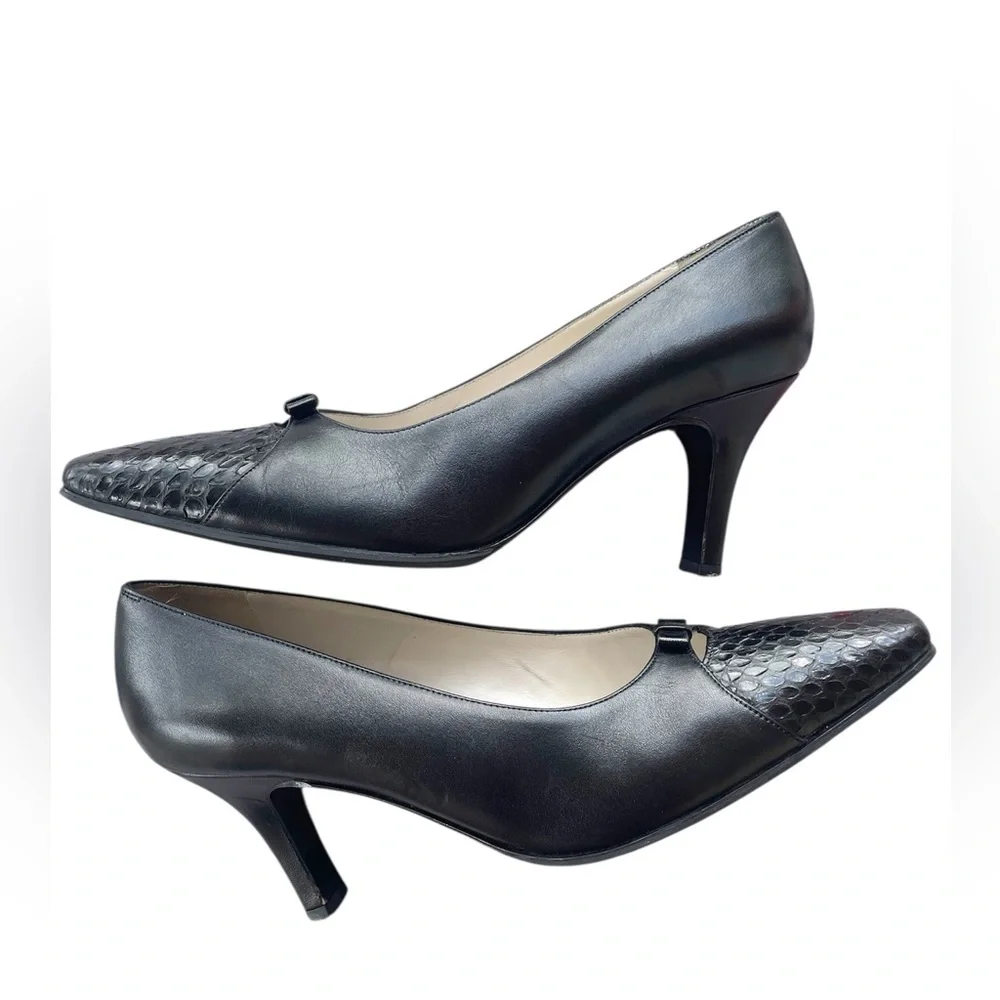 Salvatore Ferragamo Black Leather Women's Shoes